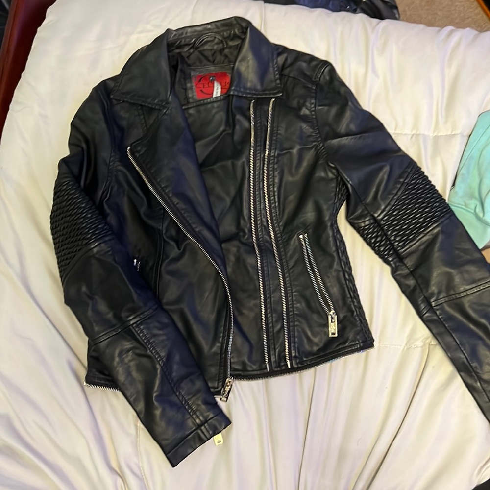 Grab all of thick leather jacket